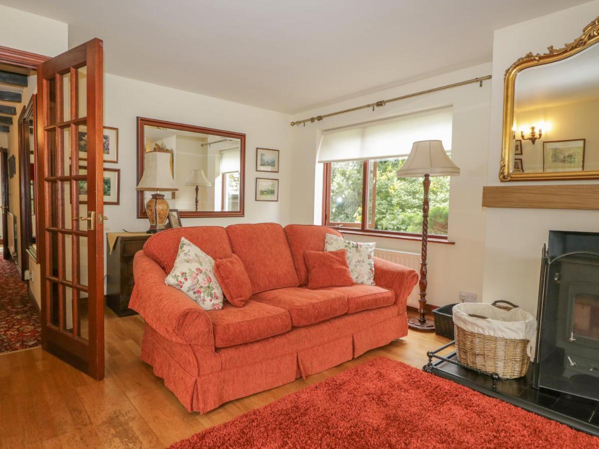 1 Cherry Tree Cottage ミロム エクステリア 写真
