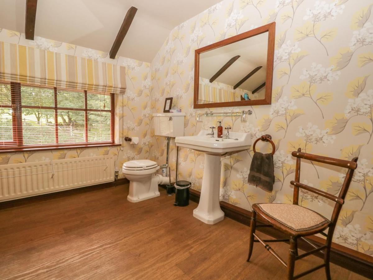 1 Cherry Tree Cottage ミロム エクステリア 写真