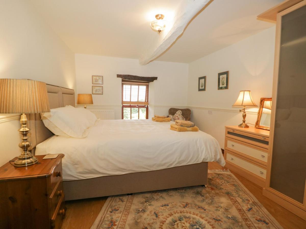 1 Cherry Tree Cottage ミロム エクステリア 写真