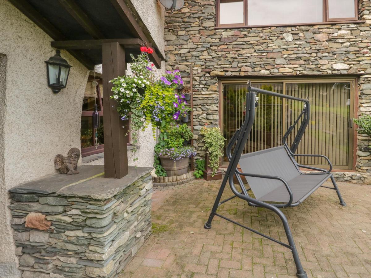 1 Cherry Tree Cottage ミロム エクステリア 写真